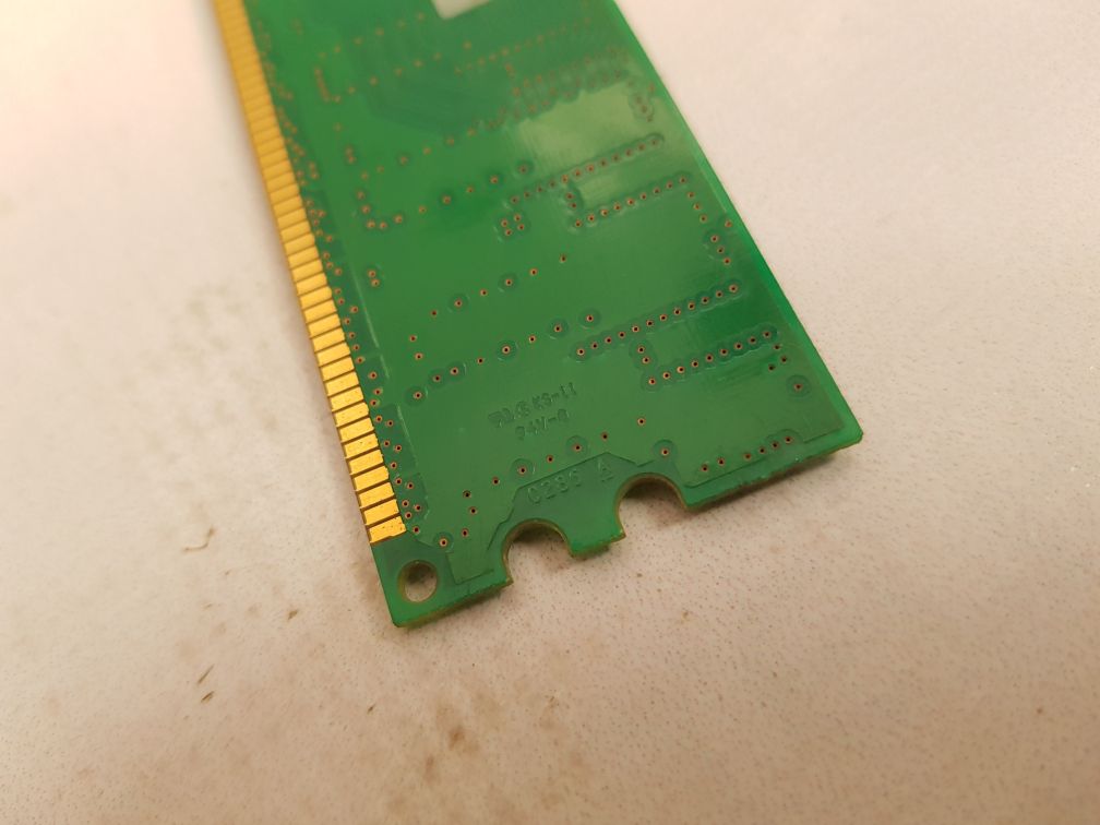 Hp 326667-041 Memory Ram Mt8Vddt3264Ag-40Bg4