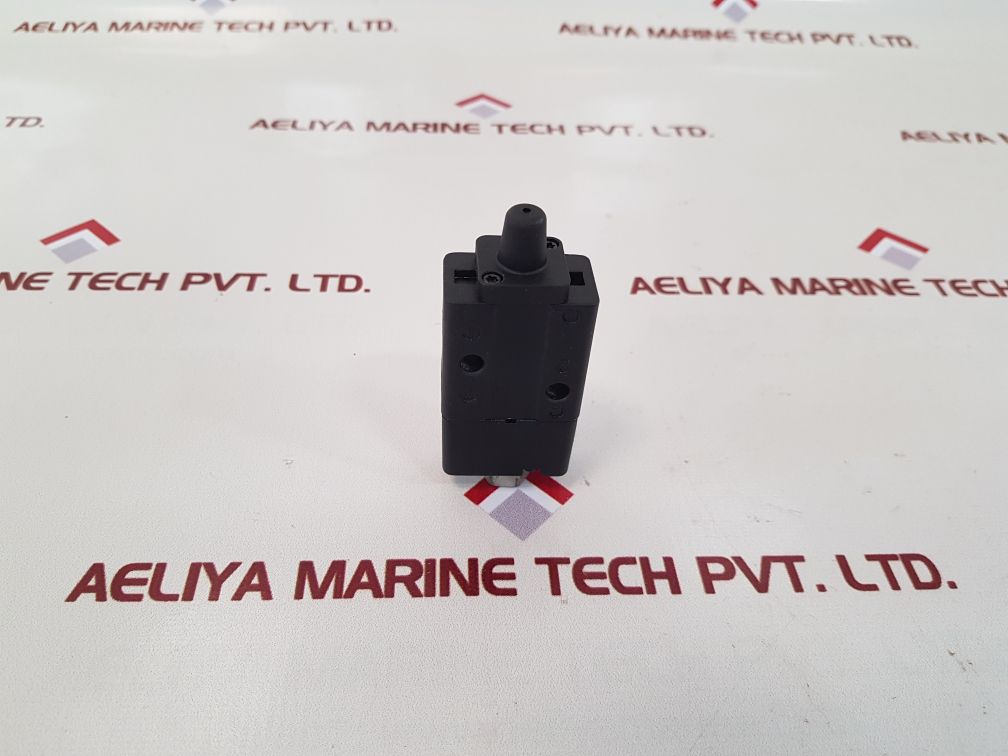 Norgren 03040102 3/2 way air/spring operat directional valve 