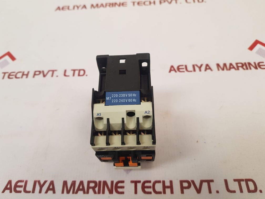 Telemecanique Ca2 Dc22M7 Relay