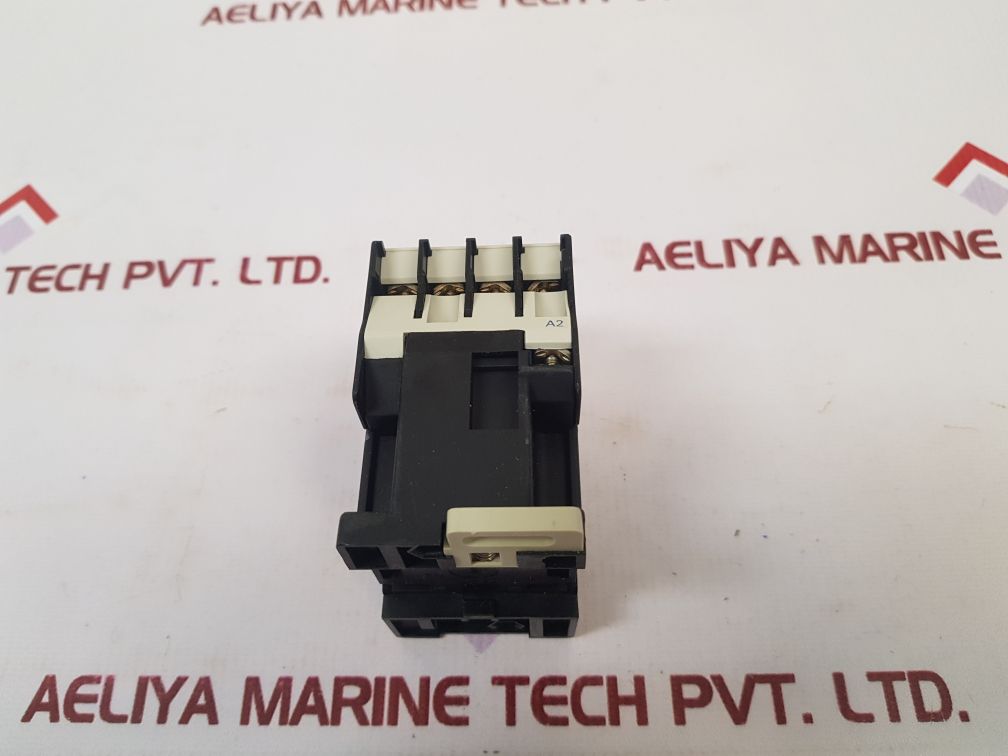 Telemecanique Ca2 Dc22M7 Relay