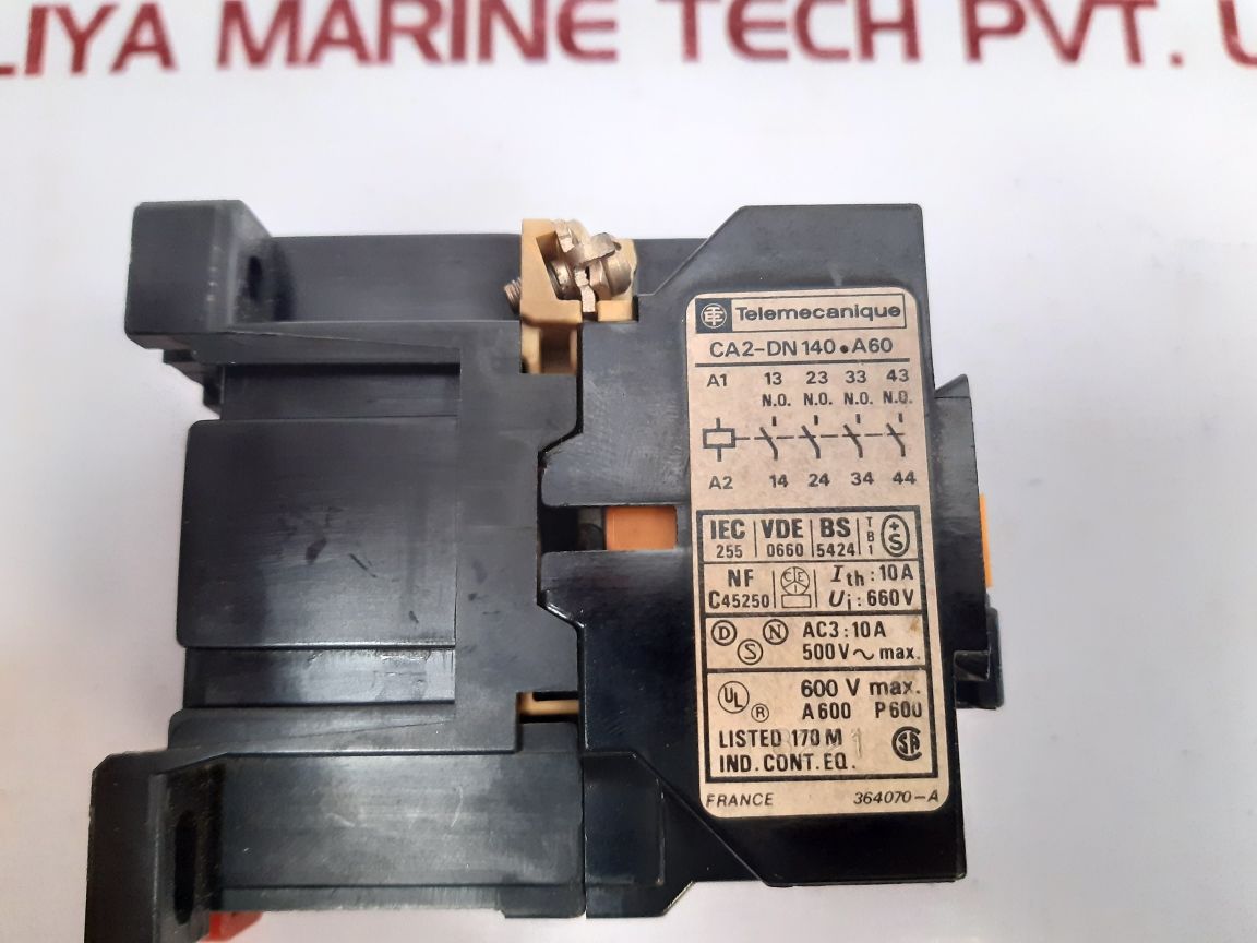 Telemecanique Ca2-dn140.a60 Contactor Relay