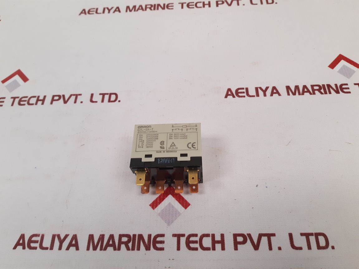 Omron G7L-2A-t Relay