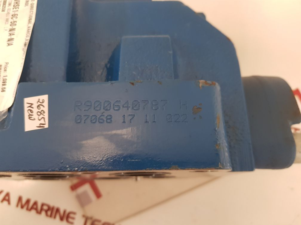 Rexroth r900412024 directional control valve  
