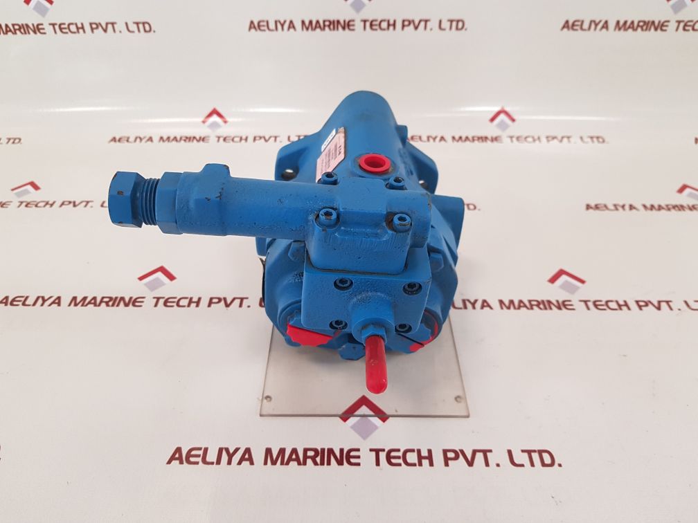 Eaton pvq13-a2l hydraulic pump pvq10a2rse1s20-vik
