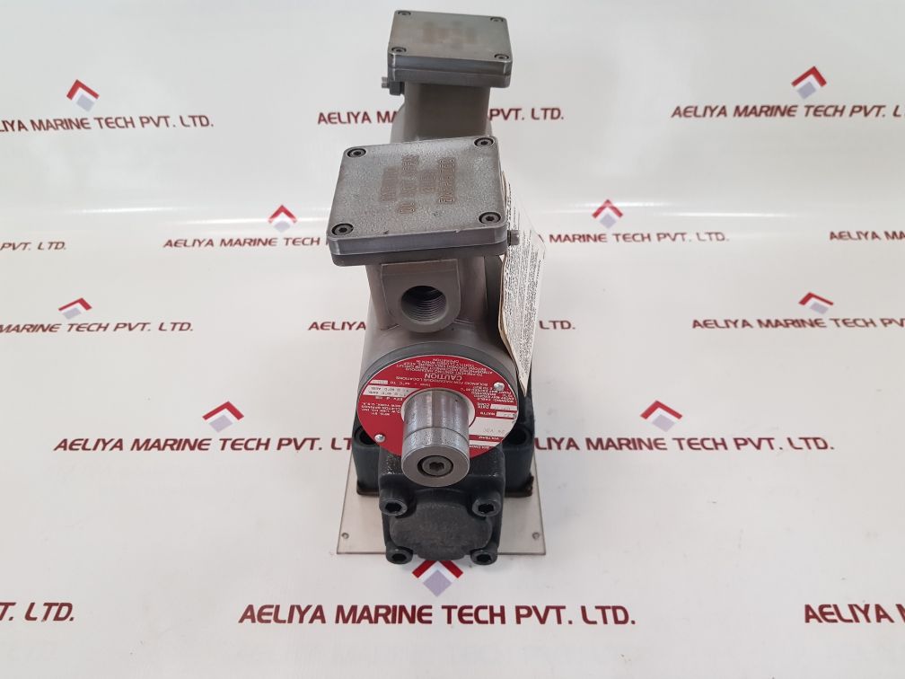 Eaton dg4v-3s-6c-m-x1-h4-60 directional control valve dg5s-8-2c-t-m-x1-h4-30
