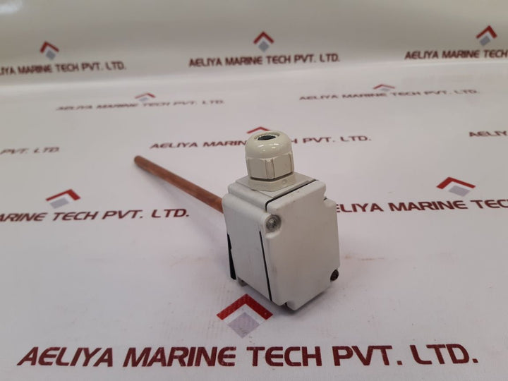 Johnson Controls Ts-9103-8220 Passive Sensor Ntc K2