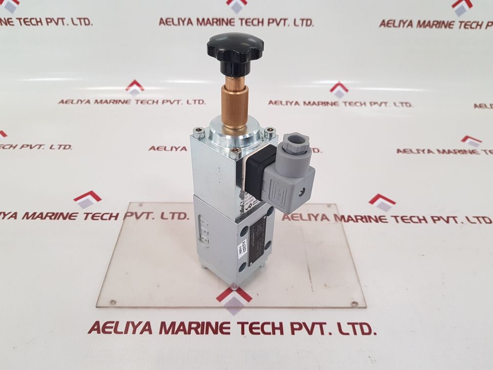 Wandfluh wdmfa06-ab1-h35 solenoid valve 
