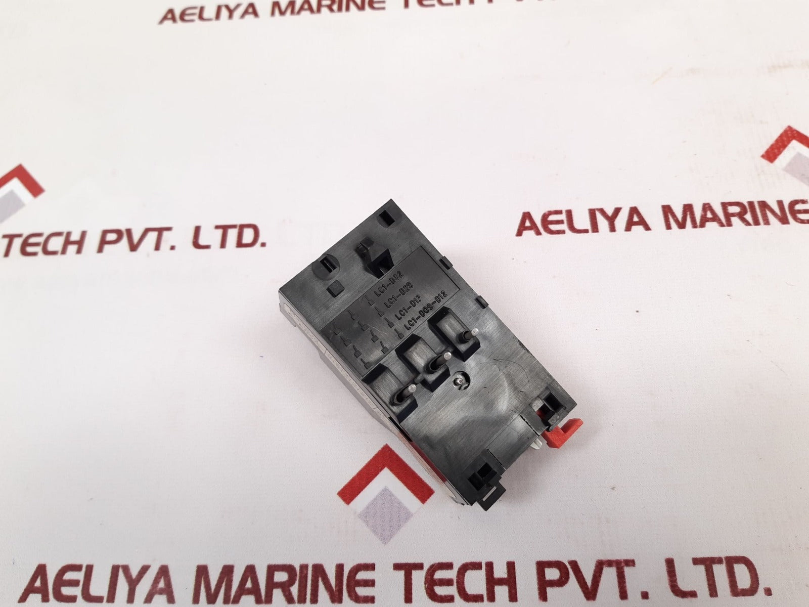 Telemecanique lr1-d09312 overload motor protection relay