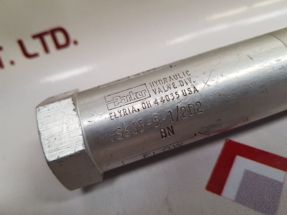 Parker S665-5-1/2D2 Hydraulic Valve