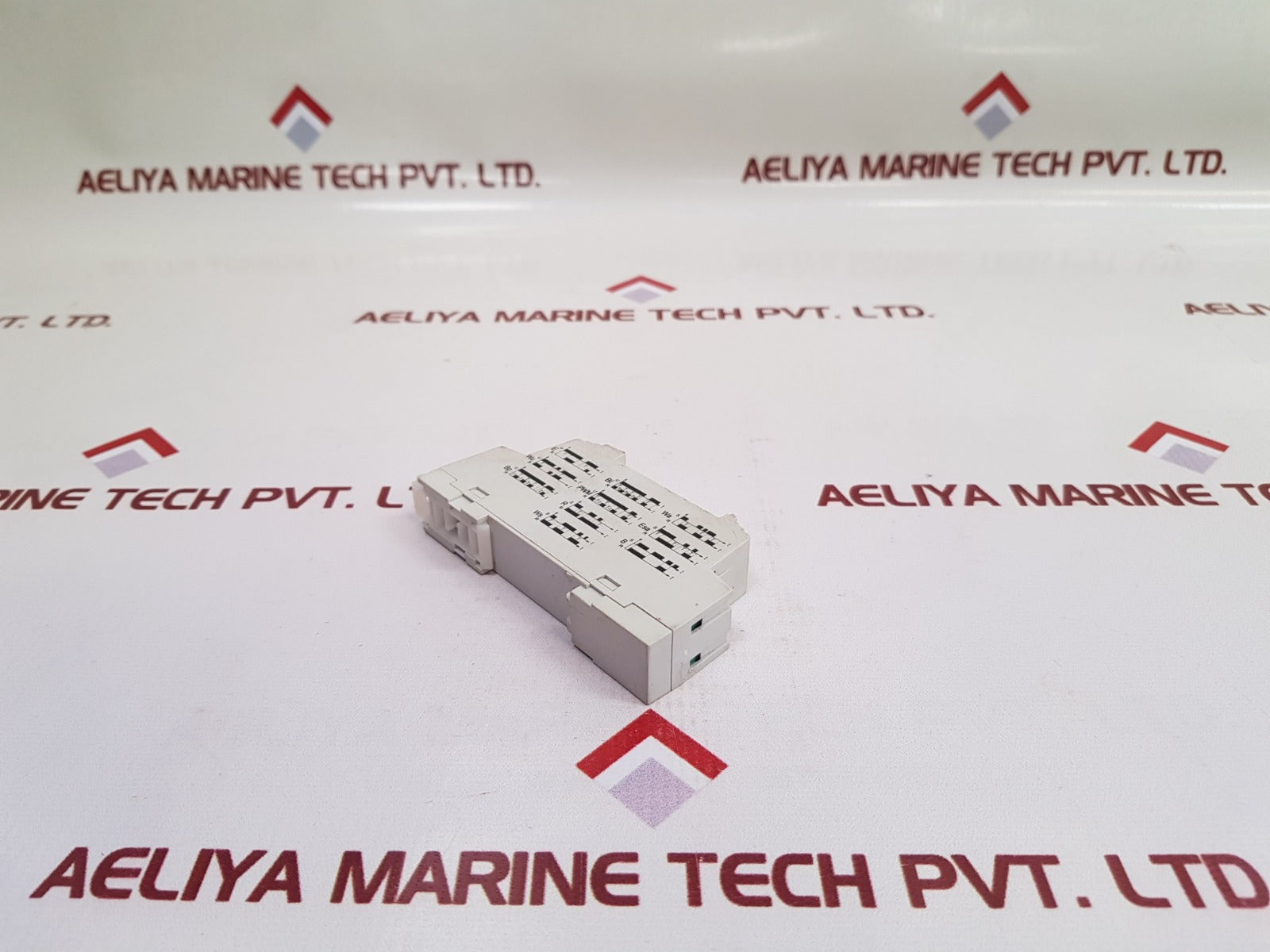 Relpol Tr4N-230Ac-12-m Timer