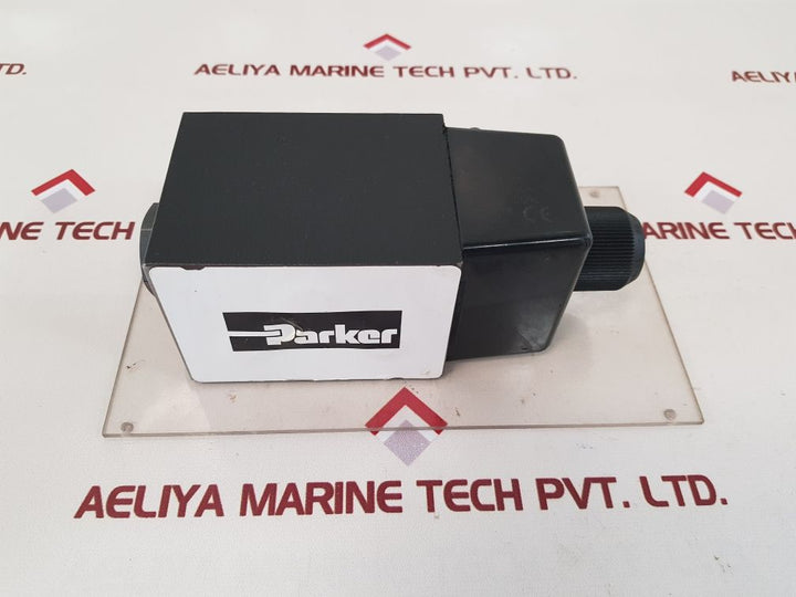 Parker 4d02 3151 0101 d1w30 solenoid directional valve