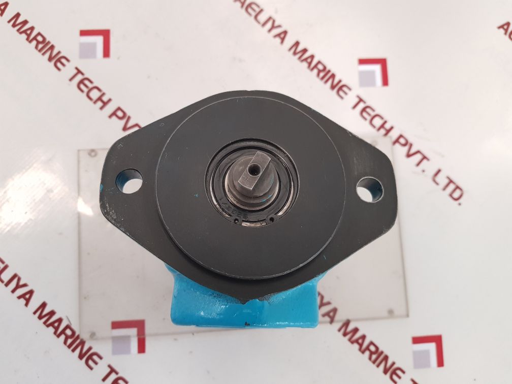 Vickers v10 1j2j 0c20 024 hydraulic vane pump