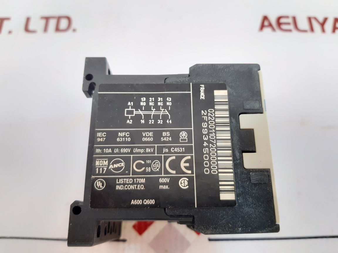 Telemecanique Ca2Kn22F72 Control Relay