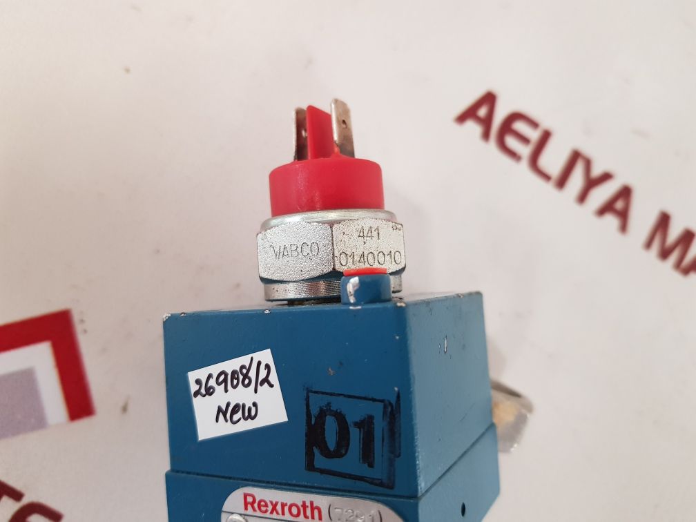 Rexroth 3526010220 valve new
