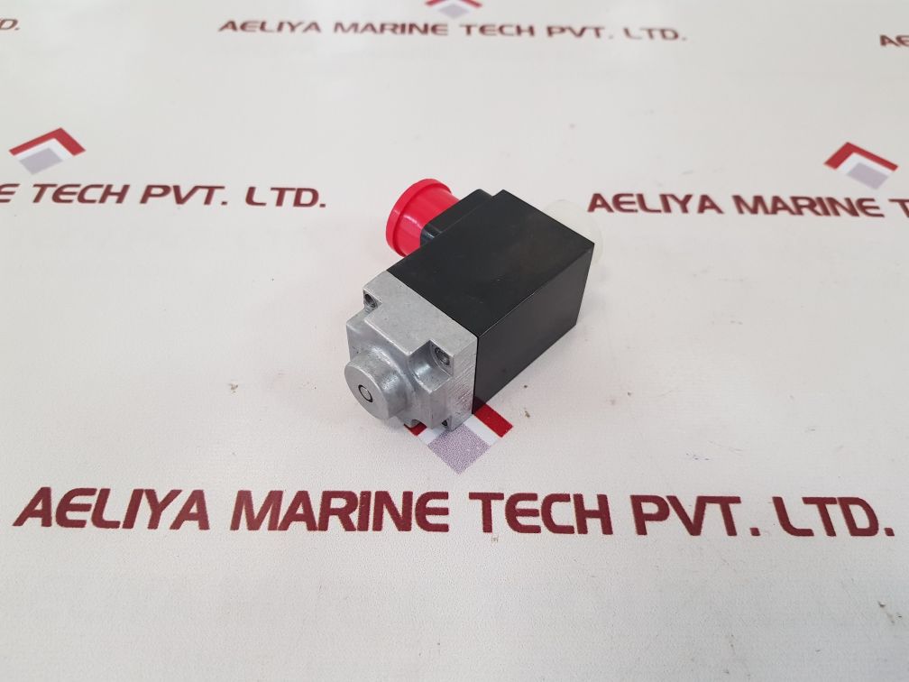 Denison kvm 35h solenoid valve
