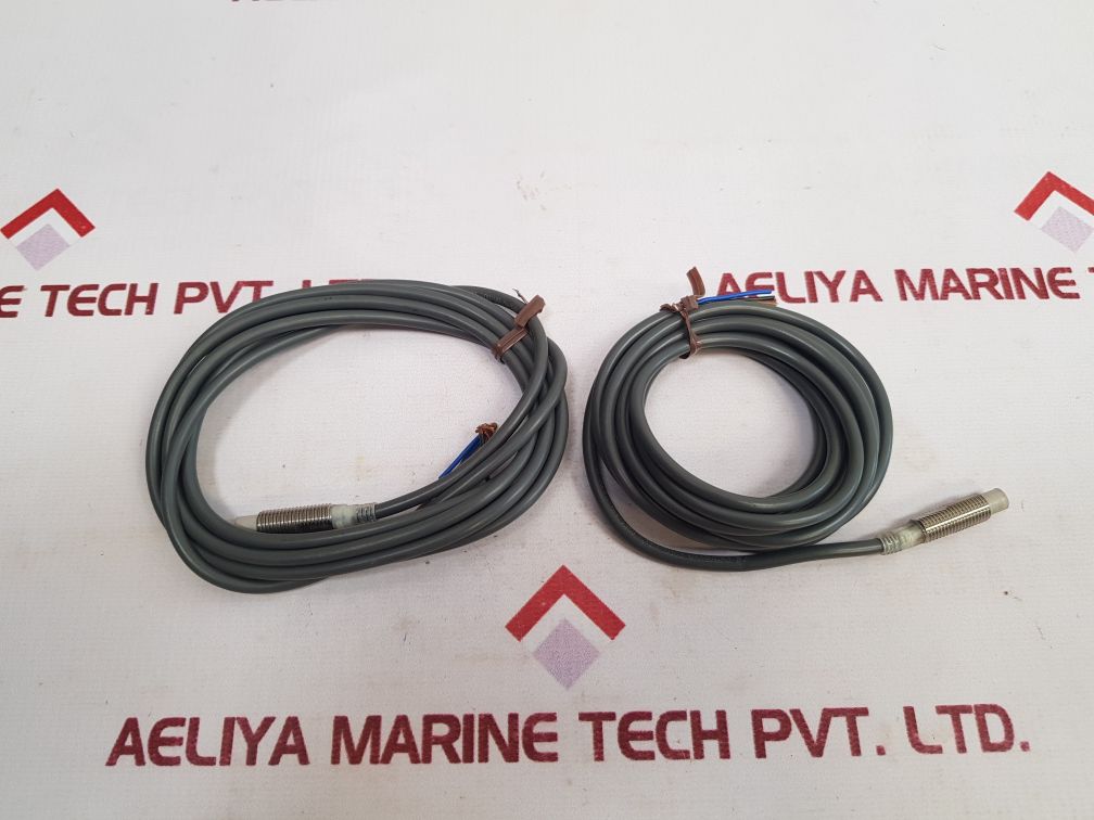 Omron E2Eg-x2Mc2 Inductive Sensor