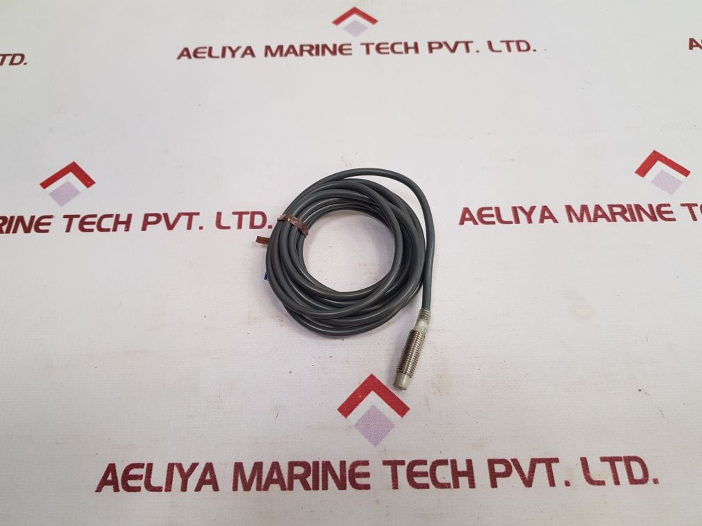 Omron E2Eg-x2Mc2 Inductive Sensor