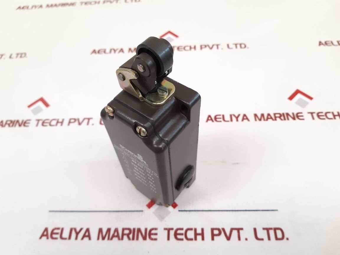Schmersal Mvh 017- 22Y Limit Switch New