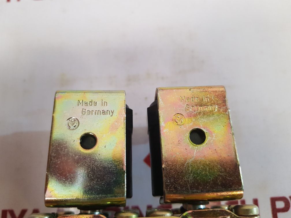 A.U.K. Muller Solenoid Valve 68302 Double Straight