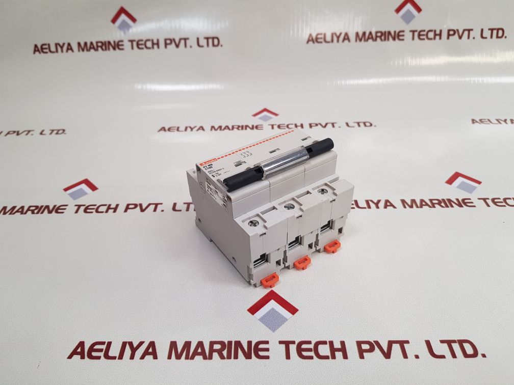 Lovato P2 Mb C100 Circuit Breaker
