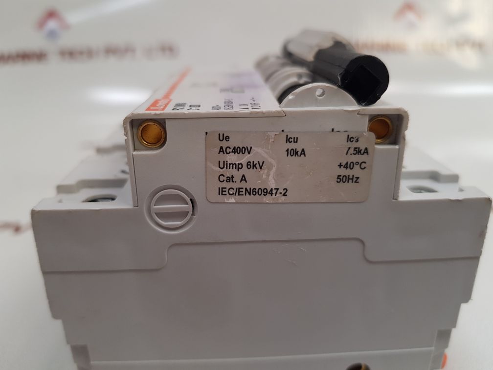 Lovato P2 Mb C100 Circuit Breaker