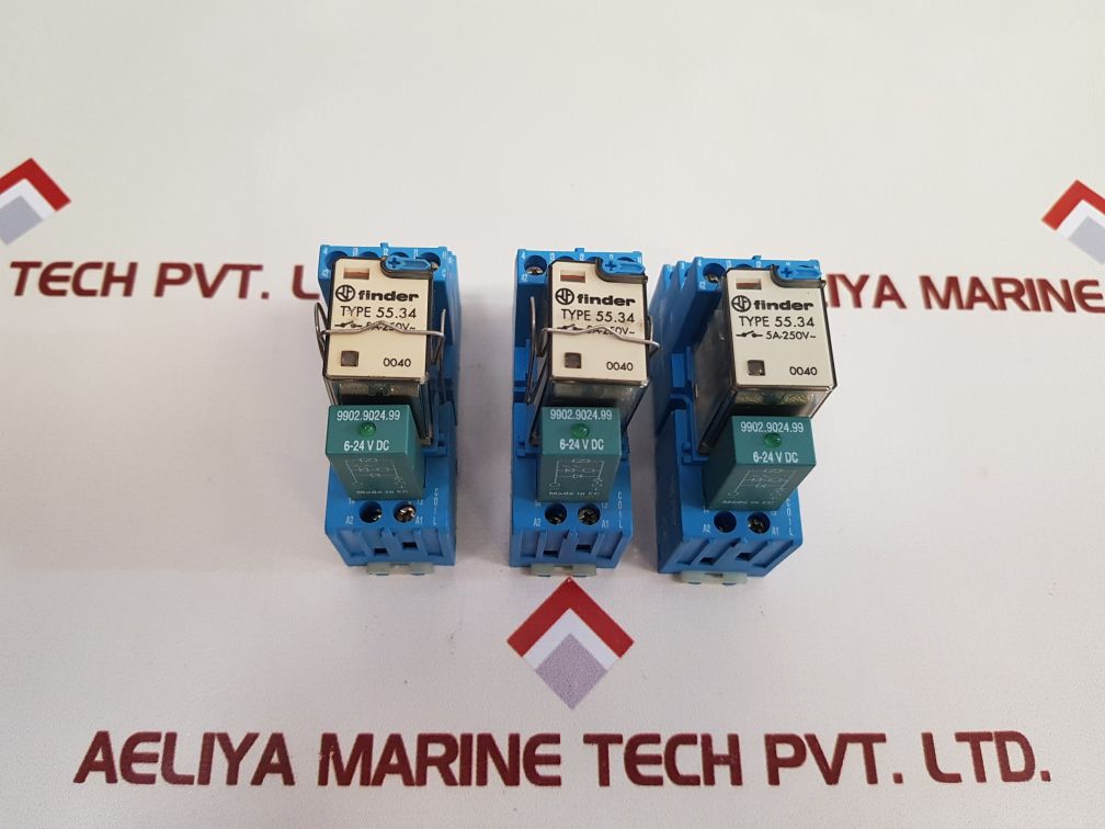 Finder 94.04 Relay With Base