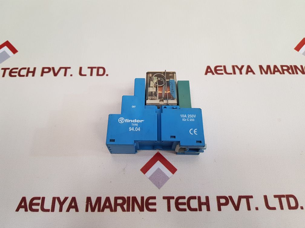 Finder 94.04 Relay With Base