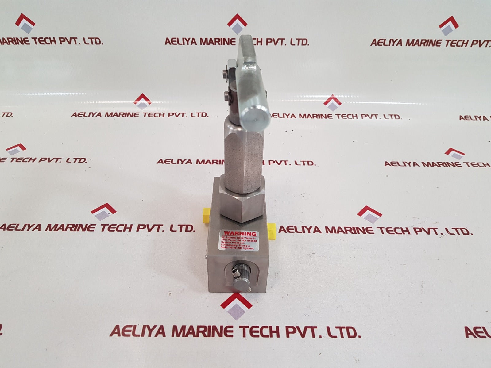 Tr Engineering 100142 Hand Pump