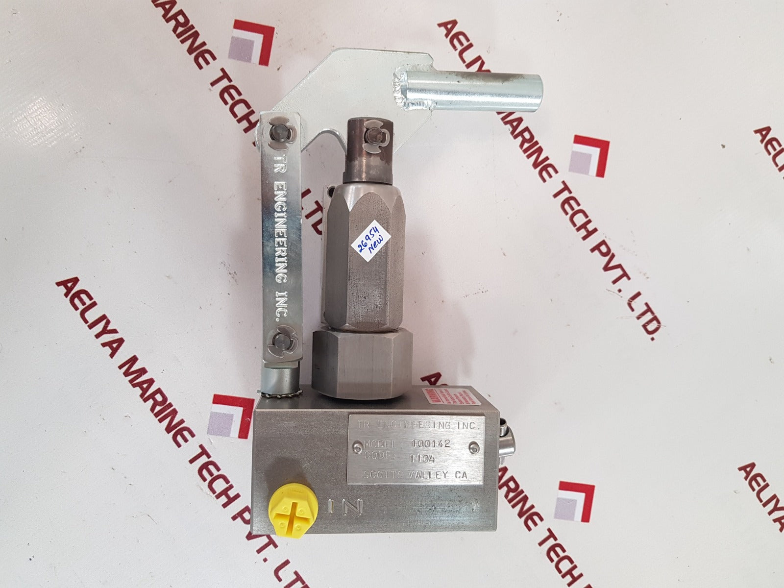 Tr Engineering 100142 Hand Pump