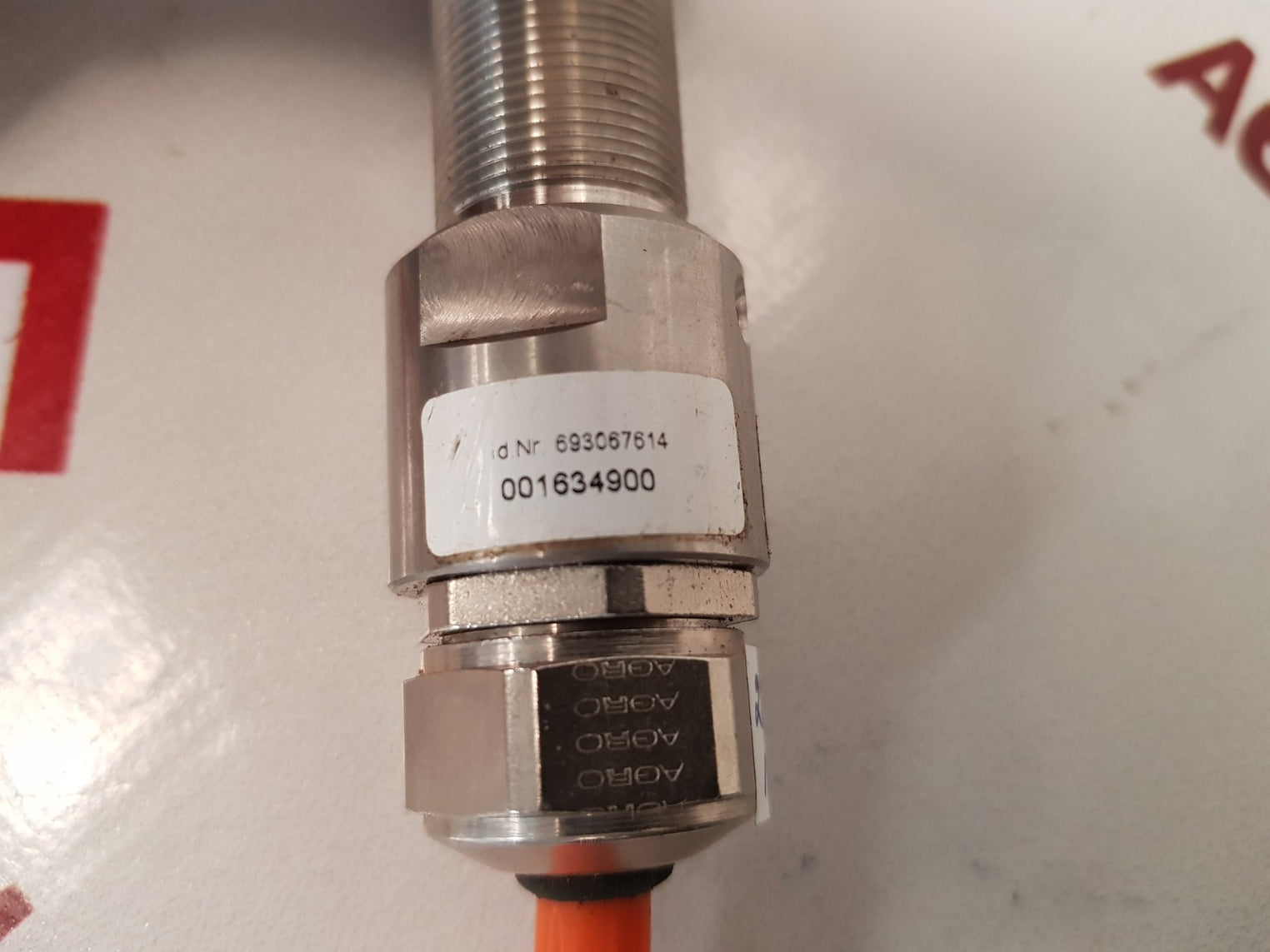 Liebherr 693067614 sensor