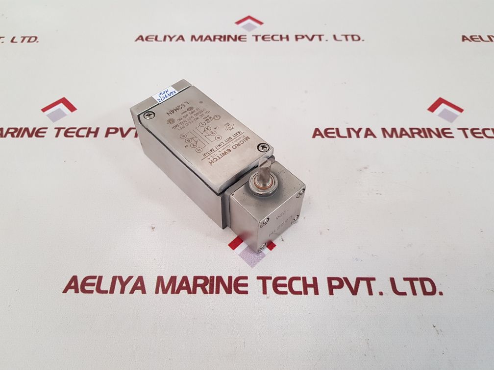 Ls2M4N Micro Limit Switch