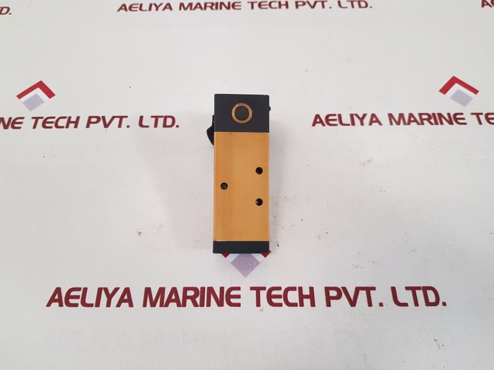 Pf-2453 5/2 Solenoid Valve Switch Operated Lateral