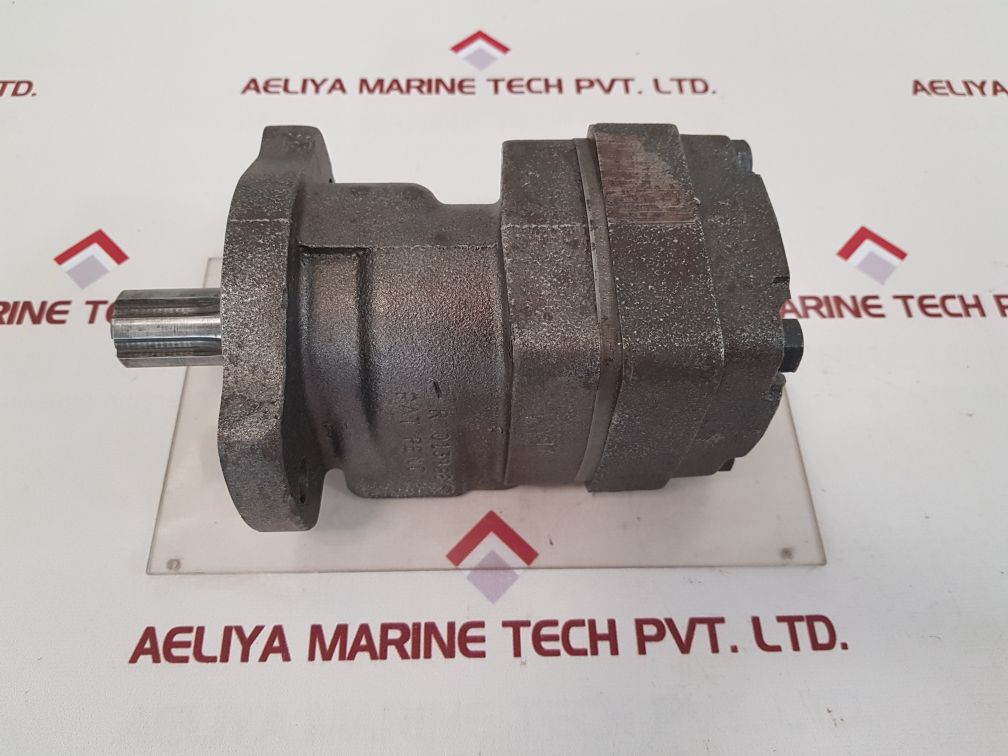 White hydraulics rs10090600 motor 