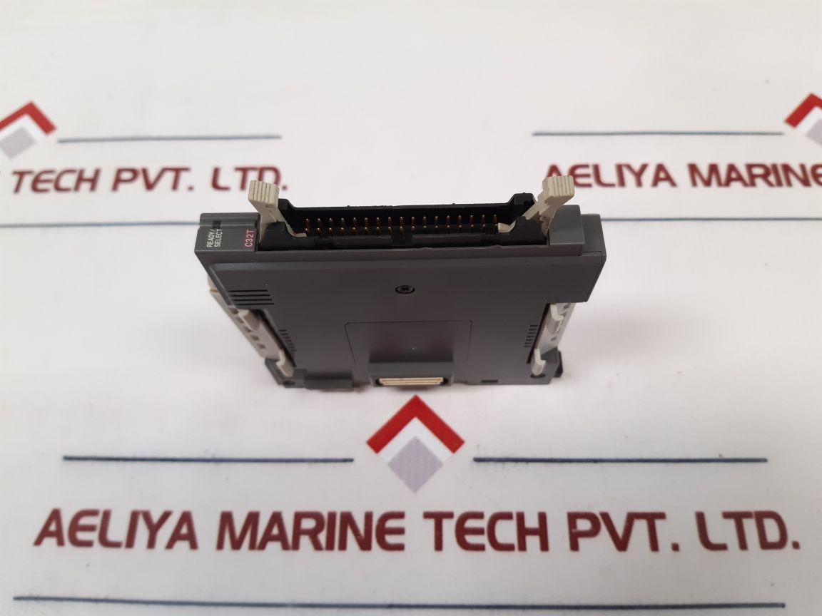 Keyence Kv-c32T Output Module Used