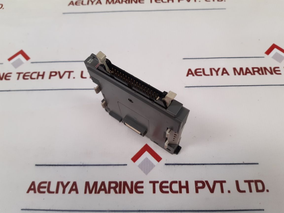 Keyence Kv-c32T Output Module Used