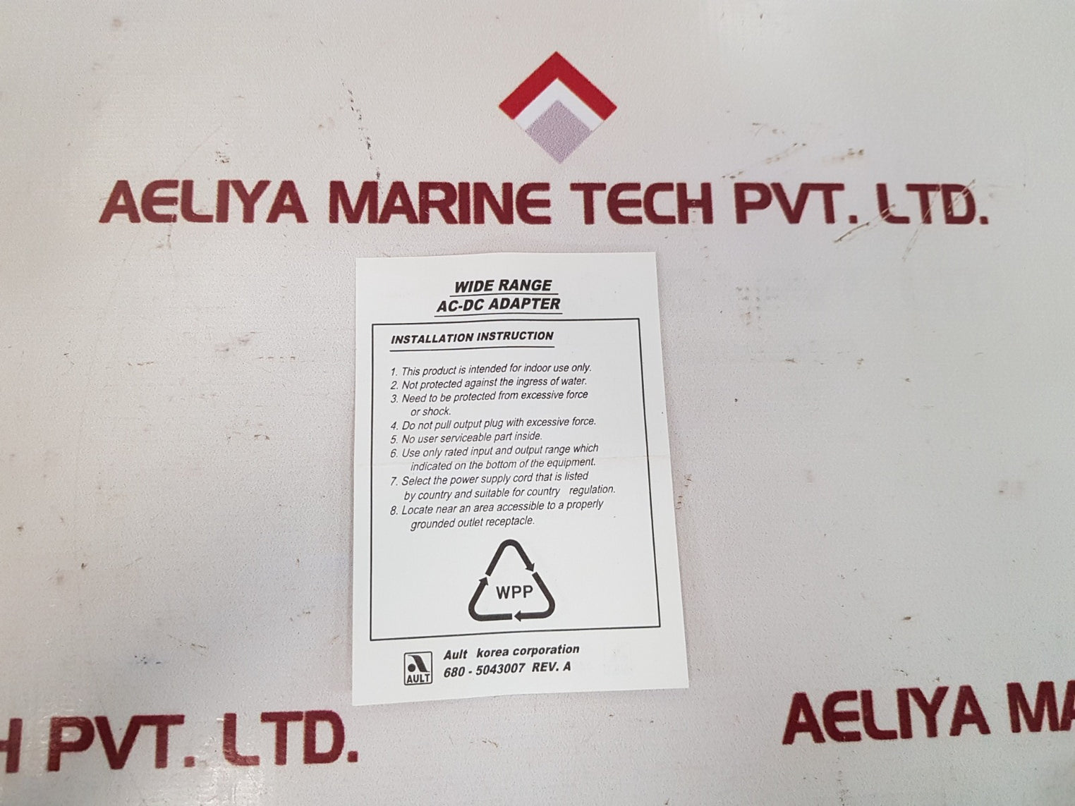 Nikon-trimble 62546 battery charger 
