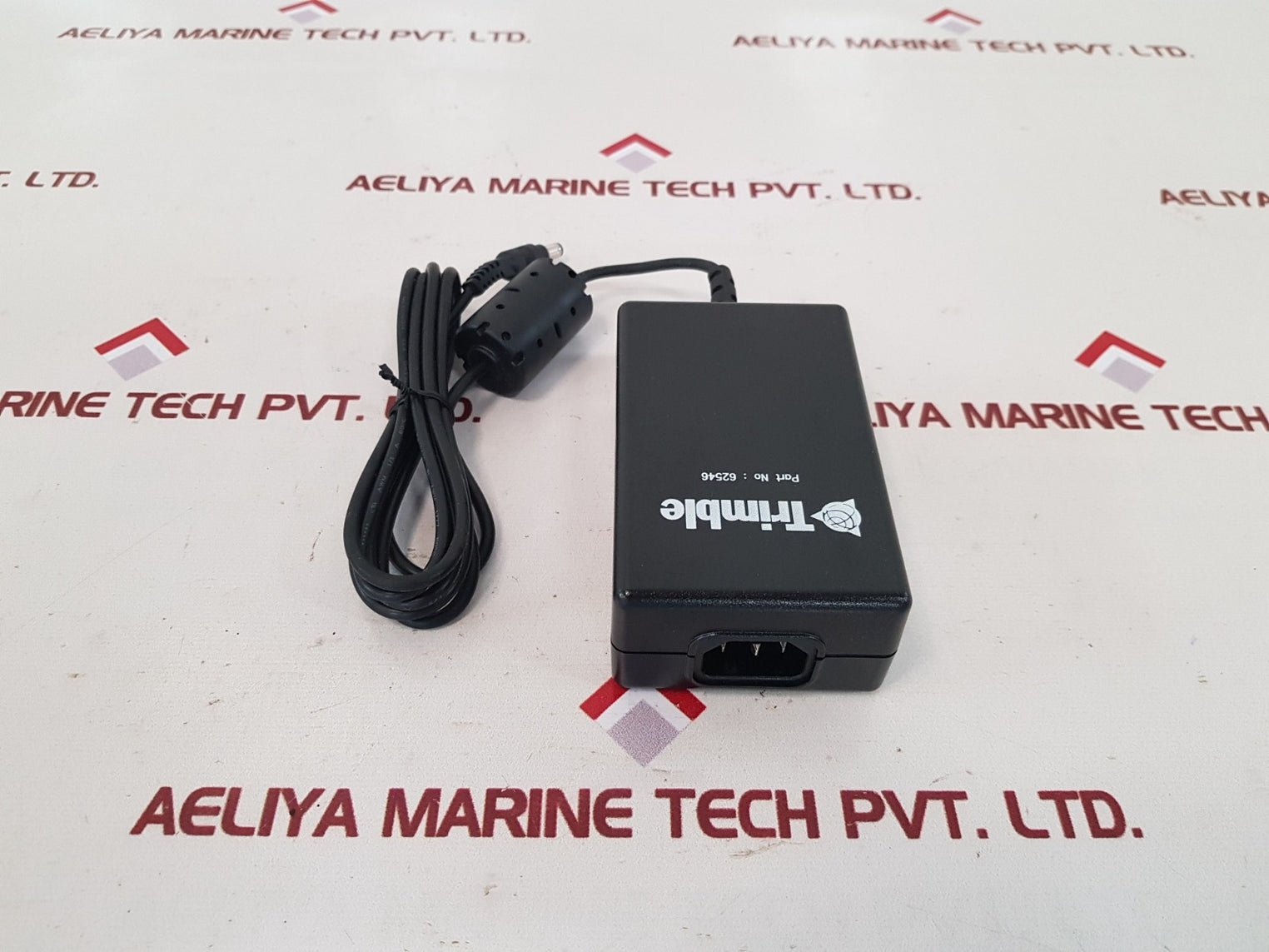 Nikon-trimble pw174ka1802f02 battery charger 
