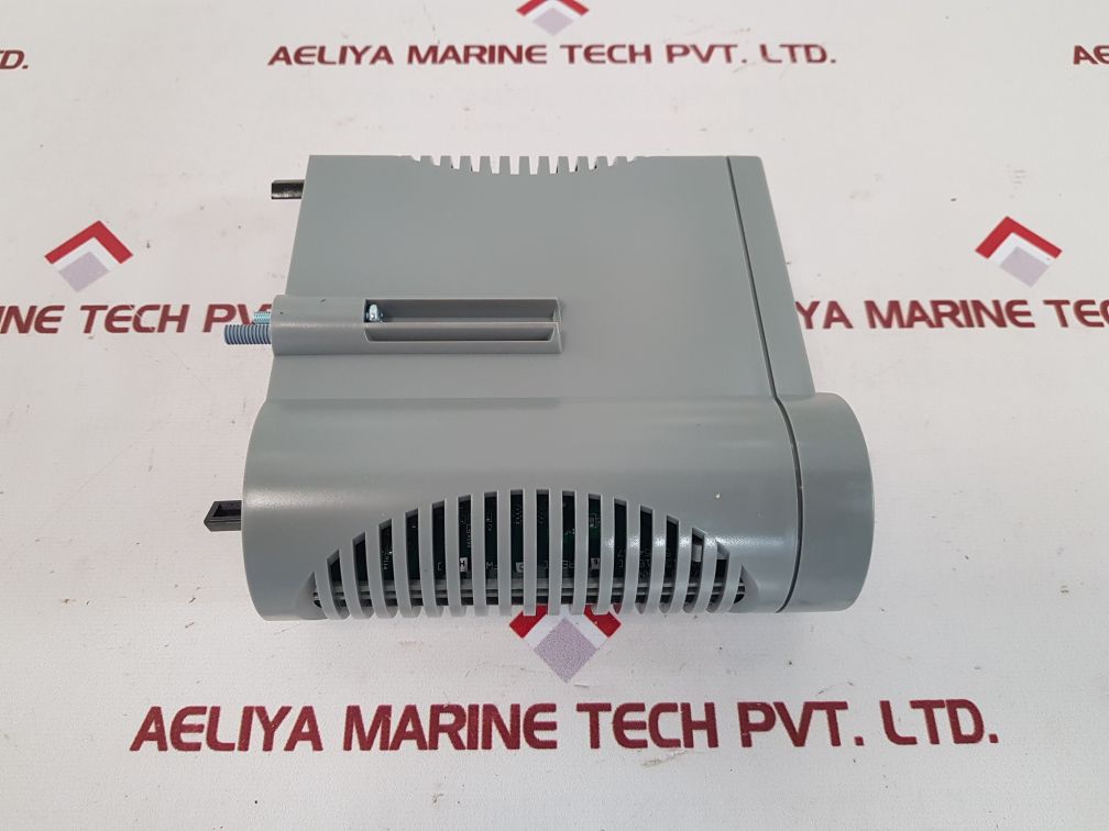 Honeywell Cc-pail51 Low-level Analog Input Module 51454487-175
