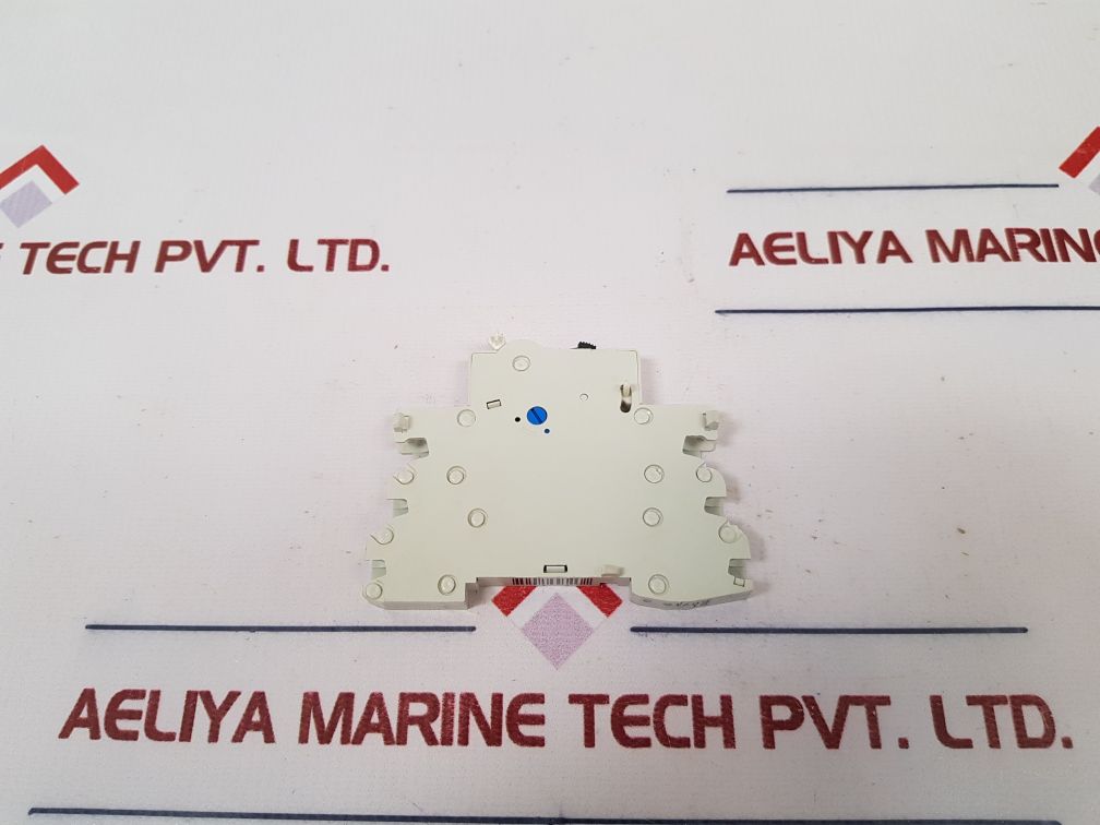 Merlin Gerin Multi 9 Auxiliary Switch 26929 3A 415V