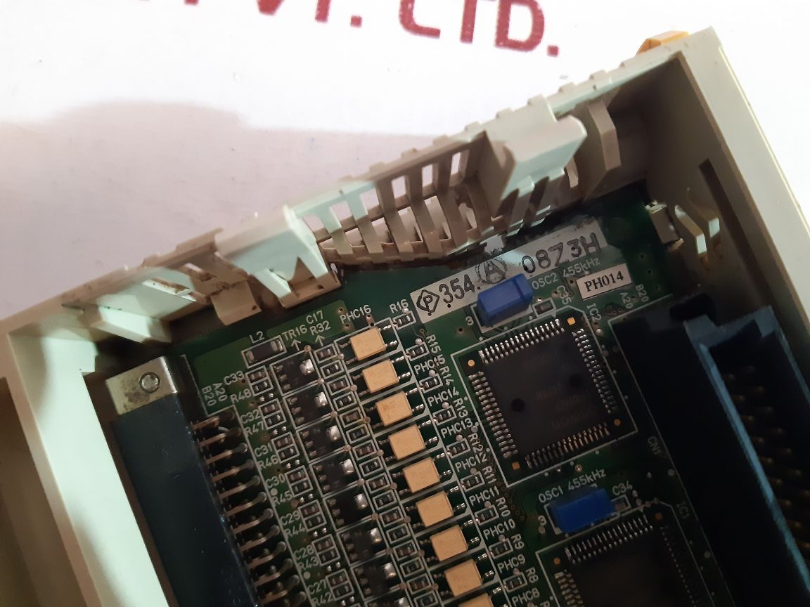 Omron cqm1-od213 output unit
