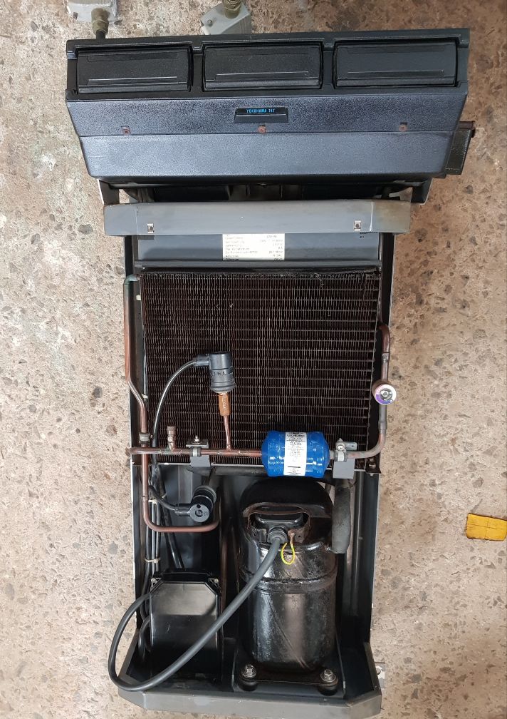 Wohr kaltetechnik/liebherr sk 71009/100-004-560 crane air condition unit 