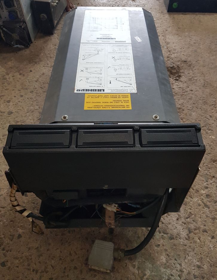 Wohr kaltetechnik/liebherr sk 71009/100-004-560 crane air condition unit 
