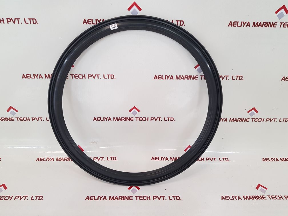 634.01.37 Stern Tube Seals Port
