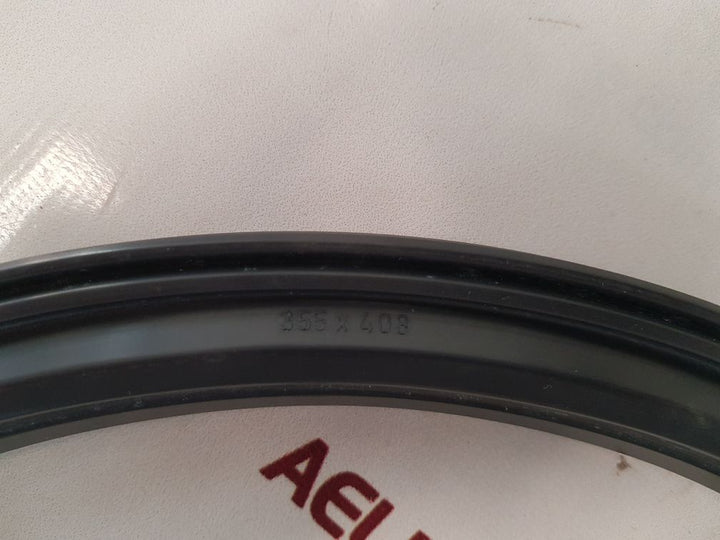 634.01.37 Stern Tube Seals Port

