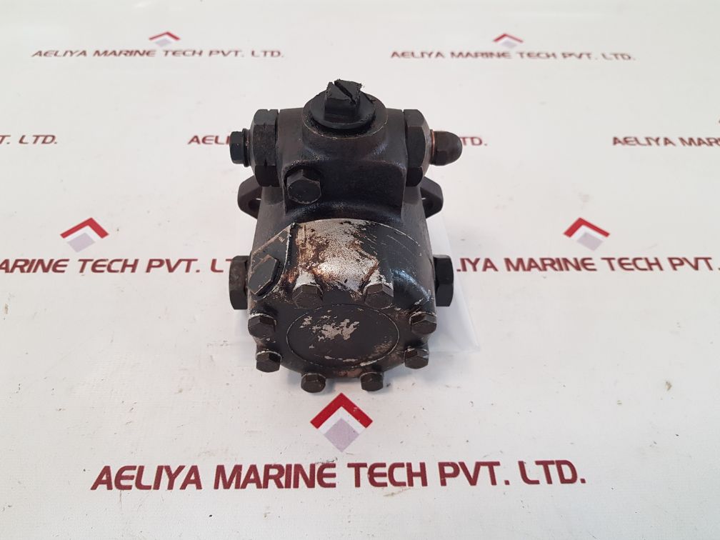 E7 Nc 1069 5P Oil Pump
