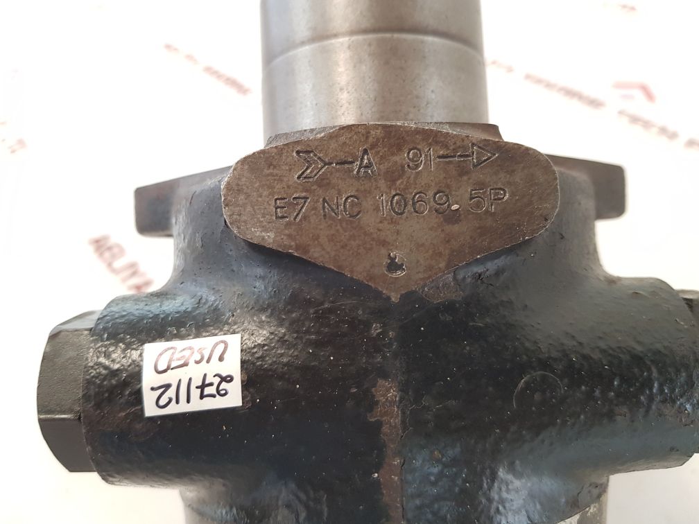 E7 Nc 1069 5P Oil Pump
