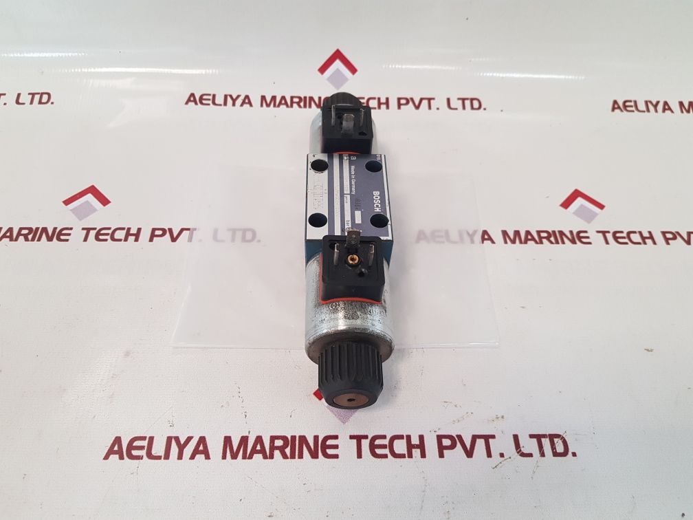 Bosch 0 810 091 203 Solenoid Valve
