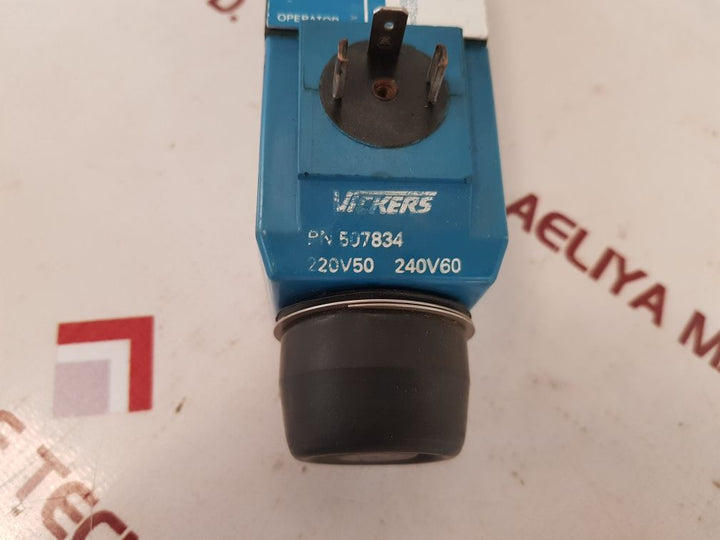Vickers Dg4V 3 2N H M U1 D6 60 En38 Directional Control Valve