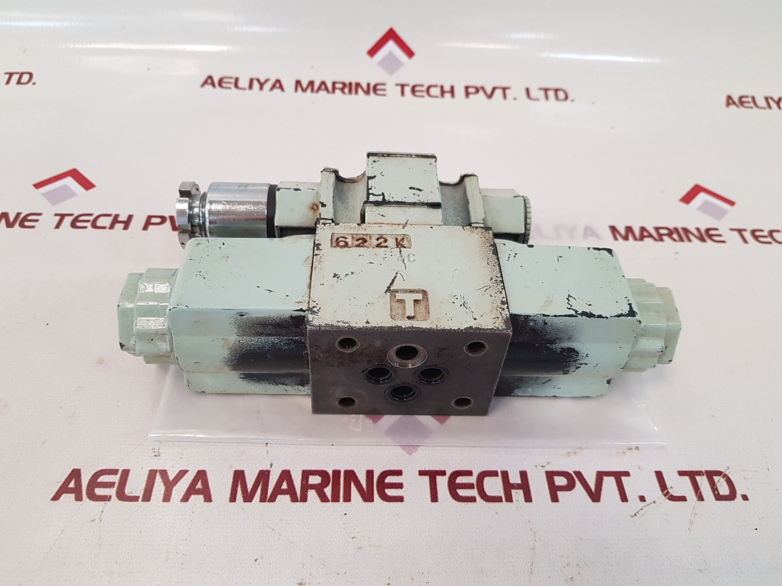 Daikin Kso-g02-4Ca-30 622K Solenoid Controlled Valve