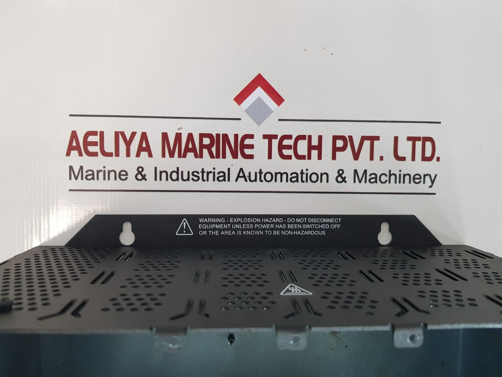 Tontec 10000033560 4Slot Assembly Rack